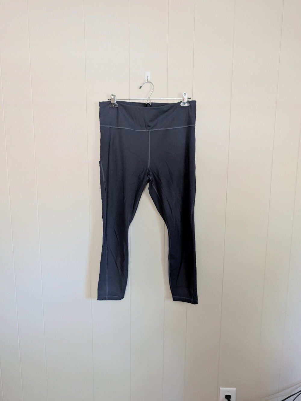 Athleta Women's Blue Capri Leggings Size Large